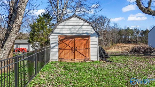 5581 County Road 200, Florence, AL 35633