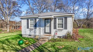 5581 County Road 200, Florence, AL 35633