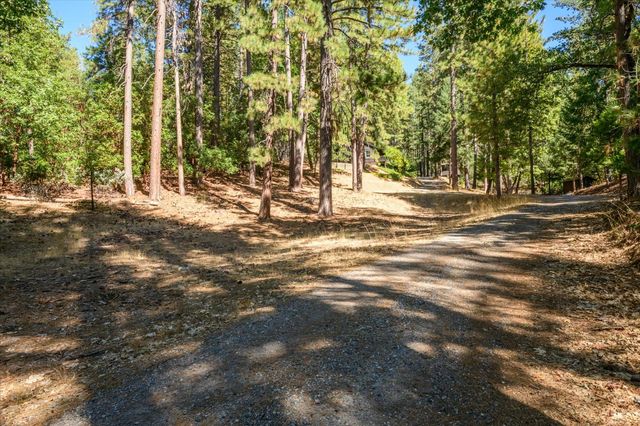3553 Lupine Ln, Placerville, CA 95667