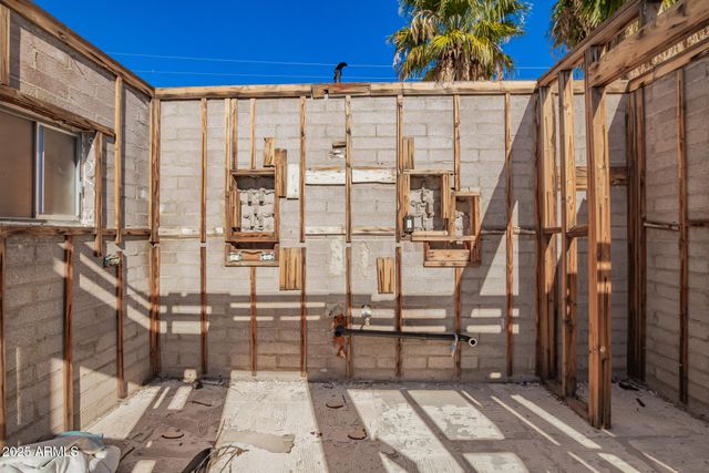 5416 E AKRON Street, Mesa, AZ 85205