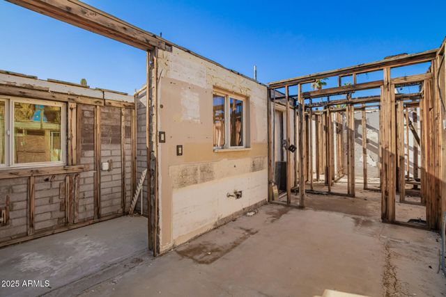 5416 E AKRON Street, Mesa, AZ 85205