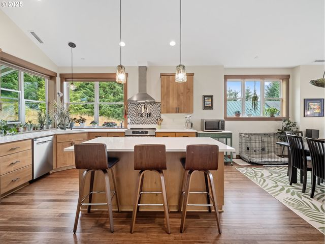 3934 COHO Cir, Forest Grove, OR 97116
