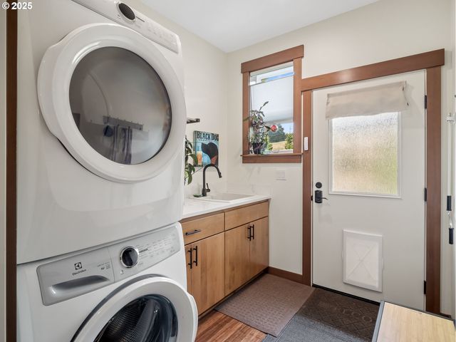 3934 COHO Cir, Forest Grove, OR 97116