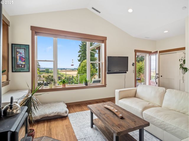 3934 COHO Cir, Forest Grove, OR 97116