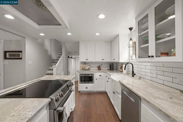 5461 Alhambra Valley Rd, Martinez, CA 94553