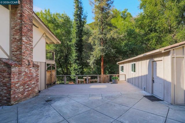 5461 Alhambra Valley Rd, Martinez, CA 94553