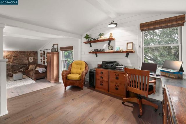 5461 Alhambra Valley Rd, Martinez, CA 94553