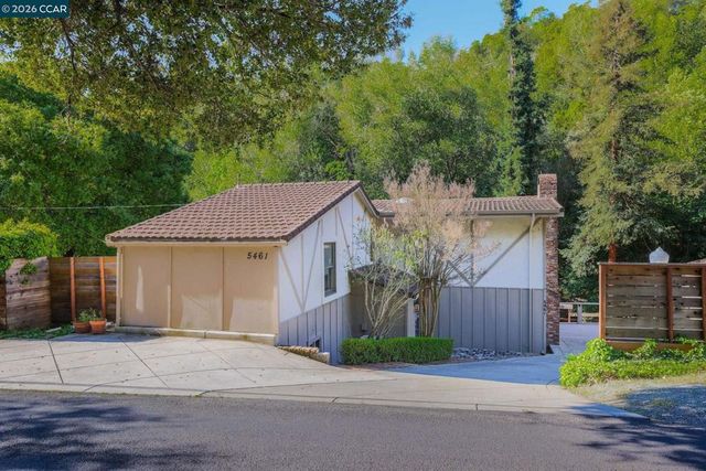 5461 Alhambra Valley Rd, Martinez, CA 94553