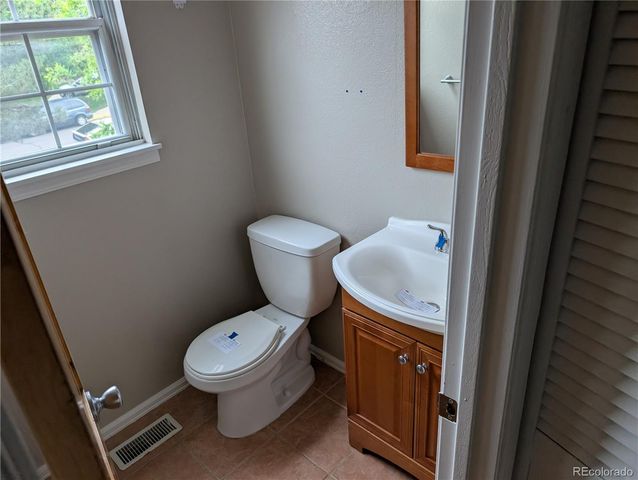 12093 E Hoye Drive, Aurora, CO 80012