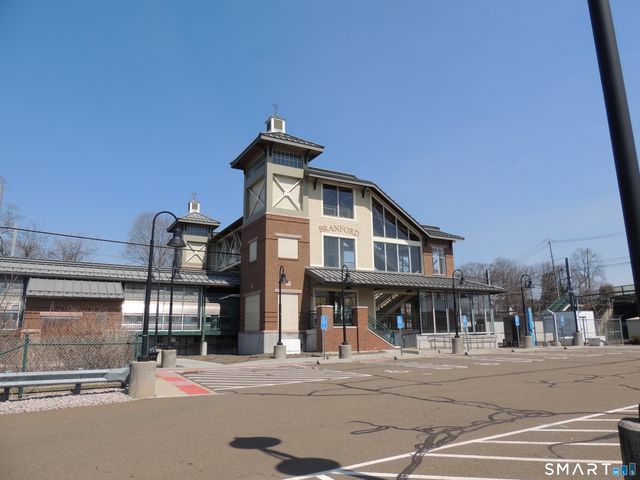 159 East Main Street 3, Branford, CT 06405