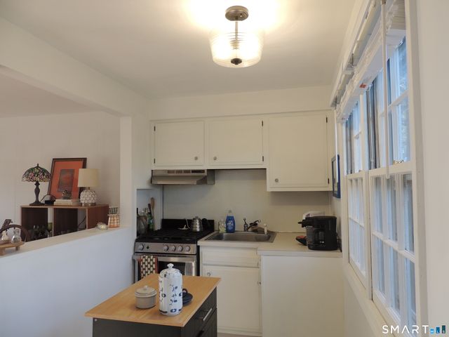 159 East Main Street 3, Branford, CT 06405