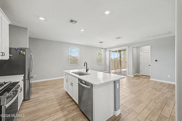 10596 W Harrigan Drive, Marana, AZ 85653
