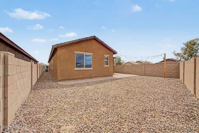 10596 W Harrigan Drive, Marana, AZ 85653