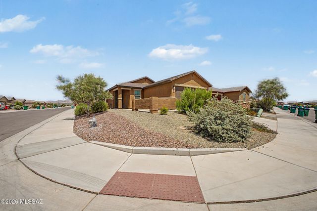 10596 W Harrigan Drive, Marana, AZ 85653