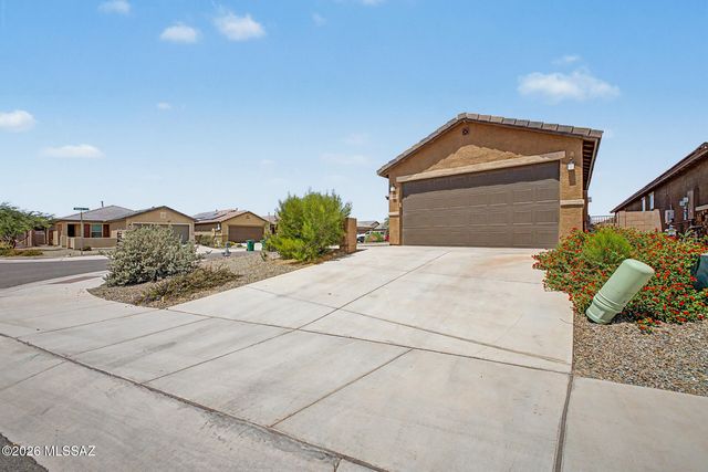 10596 W Harrigan Drive, Marana, AZ 85653