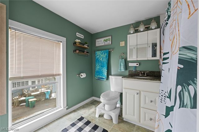 258 W Main Street, Madison, OH 44057