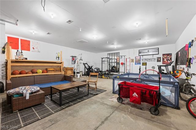 258 W Main Street, Madison, OH 44057