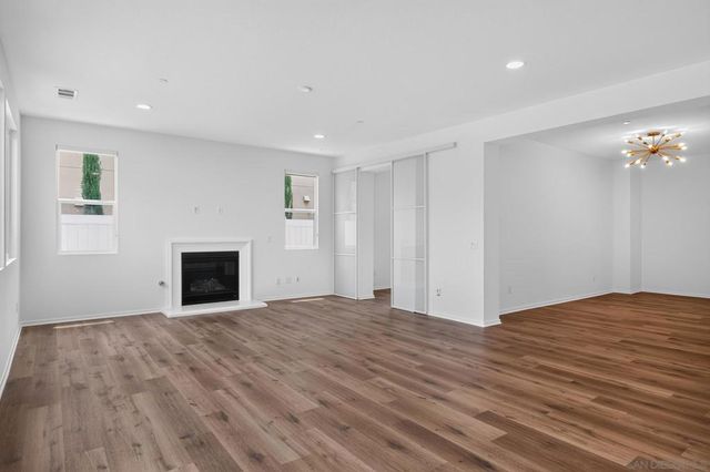 38226 Old Creek, Murrieta, CA 92563
