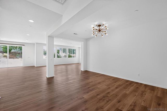 38226 Old Creek, Murrieta, CA 92563