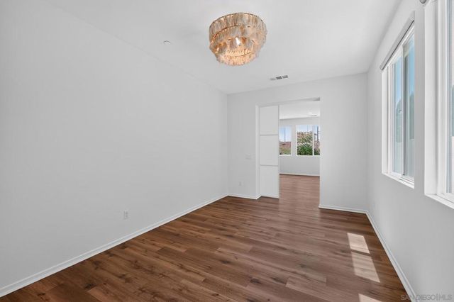 38226 Old Creek, Murrieta, CA 92563