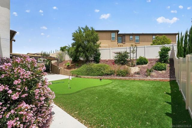 38226 Old Creek, Murrieta, CA 92563
