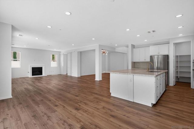 38226 Old Creek, Murrieta, CA 92563