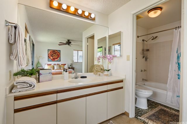 91-1033 Kupekala Street, Ewa Beach, HI 96706