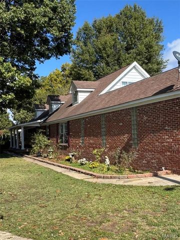 101 Saint Matthew, New Madrid, MO 63869