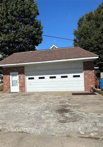 101 Saint Matthew, New Madrid, MO 63869