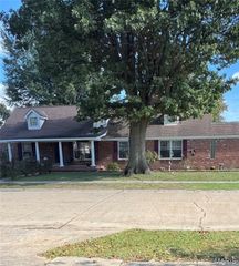 101 Saint Matthew, New Madrid, MO 63869