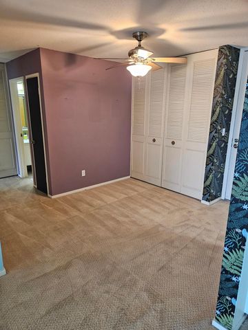 2800 Hamline Avenue N 229, Roseville, MN 55113