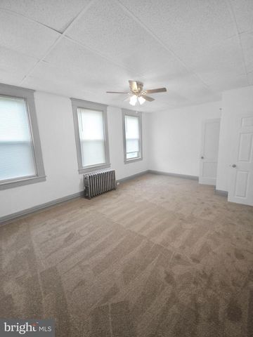 3200 NORMOUNT AVE, Baltimore, MD 21216