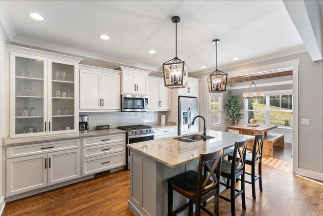 3338 Hawks Creek Drive, Apison, TN 37302