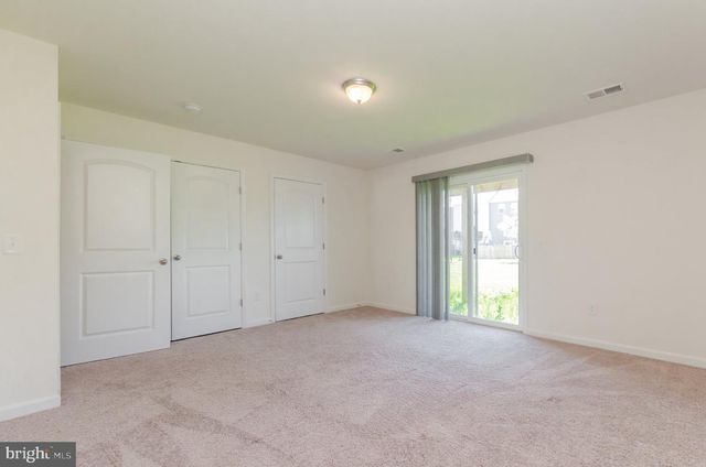 172 DREXEL CT, Martinsburg, WV 25404