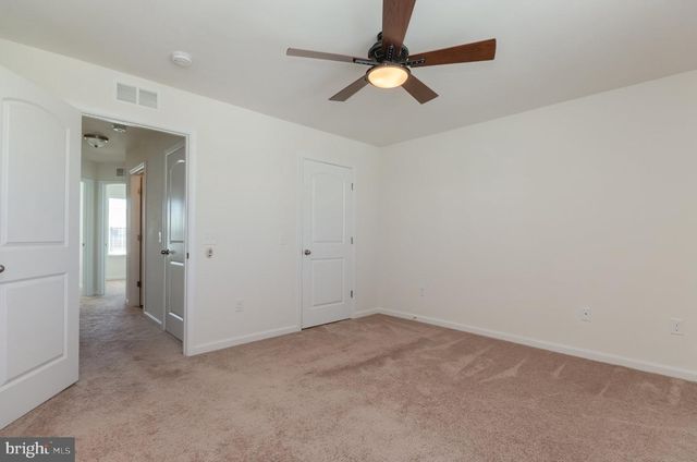 172 DREXEL CT, Martinsburg, WV 25404