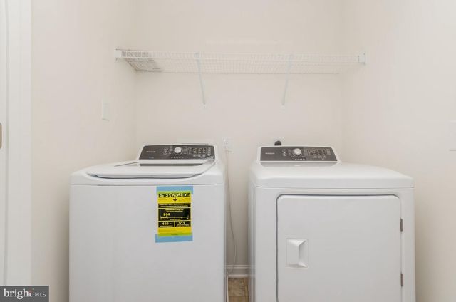 172 DREXEL CT, Martinsburg, WV 25404
