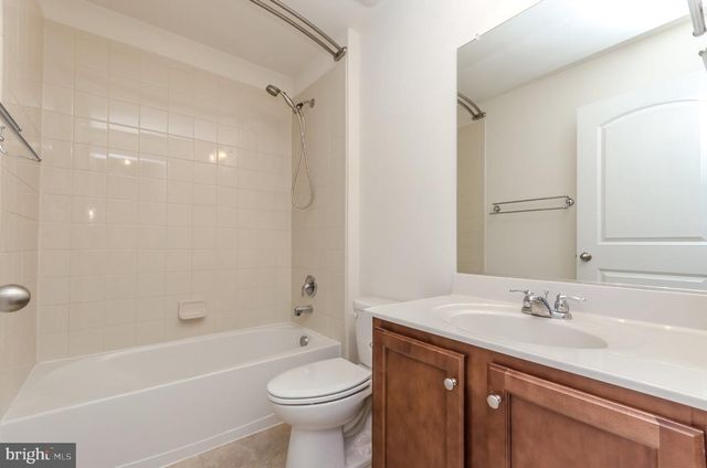 172 DREXEL CT, Martinsburg, WV 25404