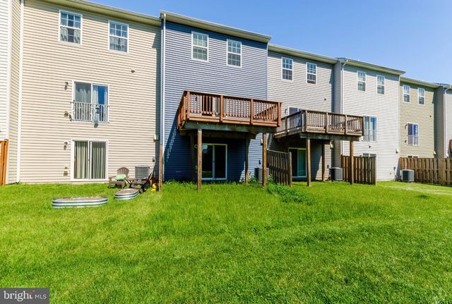 172 DREXEL CT, Martinsburg, WV 25404