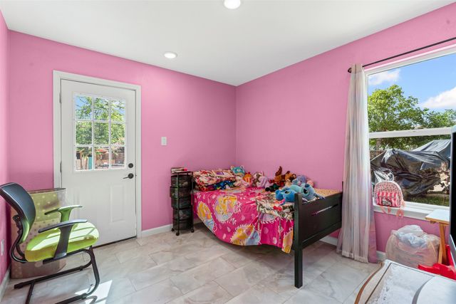 104 S Wall Street, Itasca, TX 76055