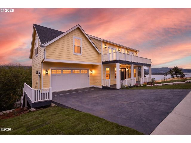 4930 Sw COAST Ave, Lincoln City, OR 97367
