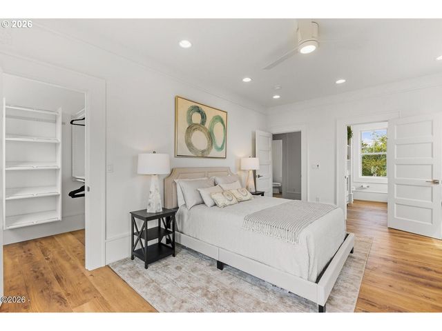 4930 Sw COAST Ave, Lincoln City, OR 97367