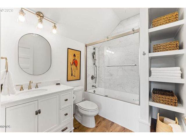 4930 Sw COAST Ave, Lincoln City, OR 97367