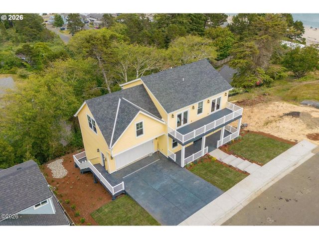 4930 Sw COAST Ave, Lincoln City, OR 97367