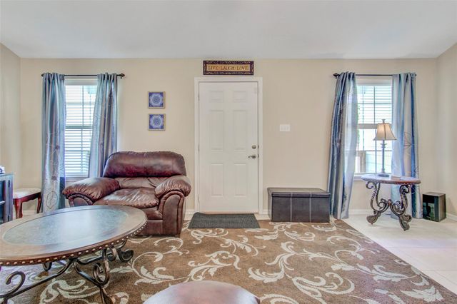 240 Parkside Loop, Brookeland, TX 75931