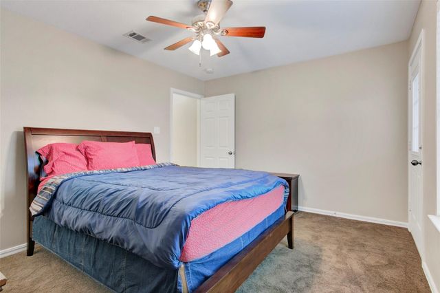 240 Parkside Loop, Brookeland, TX 75931