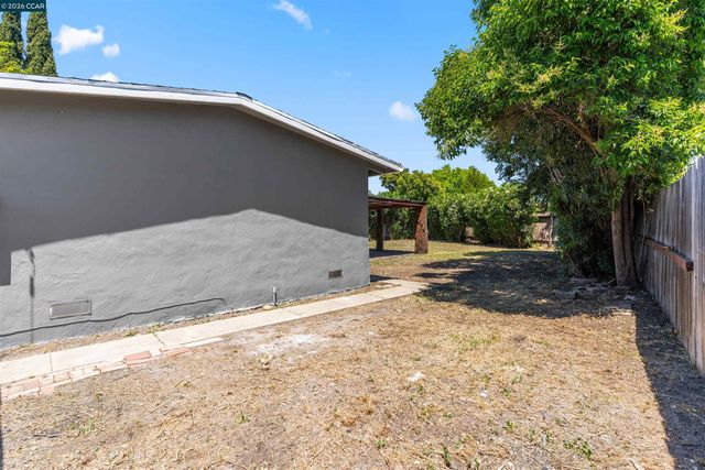 2678 Mayfair Ave, Concord, CA 94520