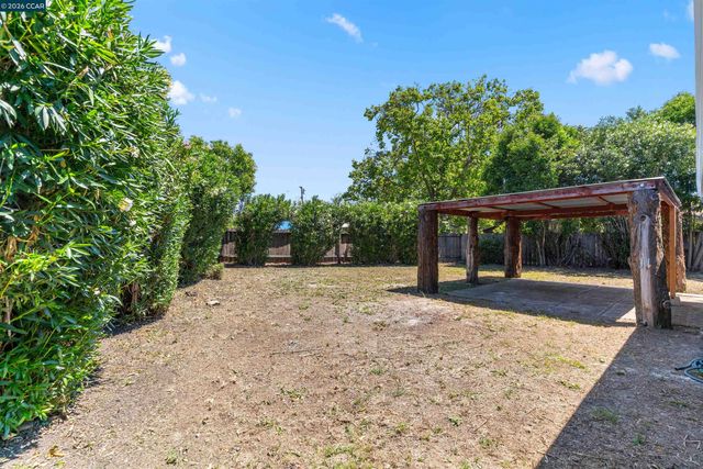 2678 Mayfair Ave, Concord, CA 94520