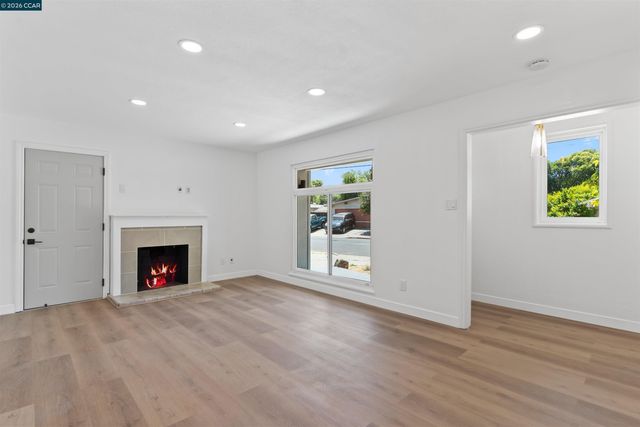2678 Mayfair Ave, Concord, CA 94520