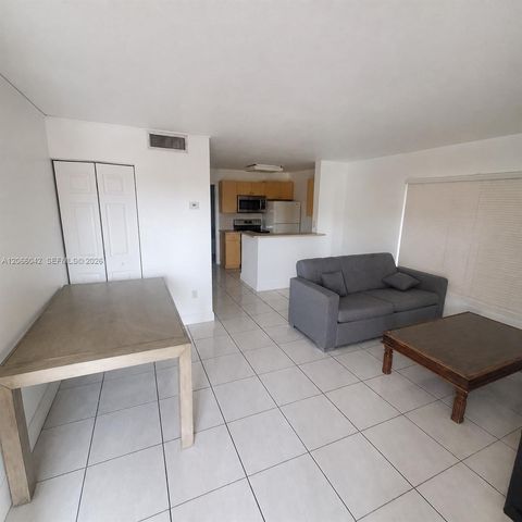 7151 Miami Lakes Drive P36, Miami Lakes, FL 33014