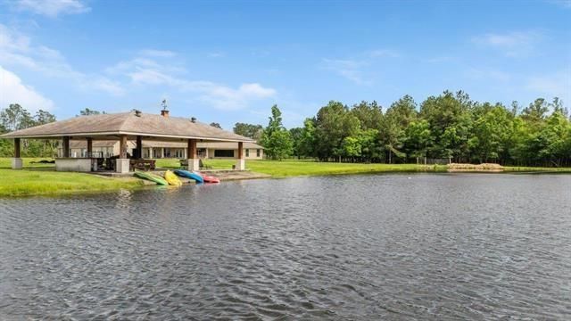 2014 Fish Lake Road, Kountze, TX 77625